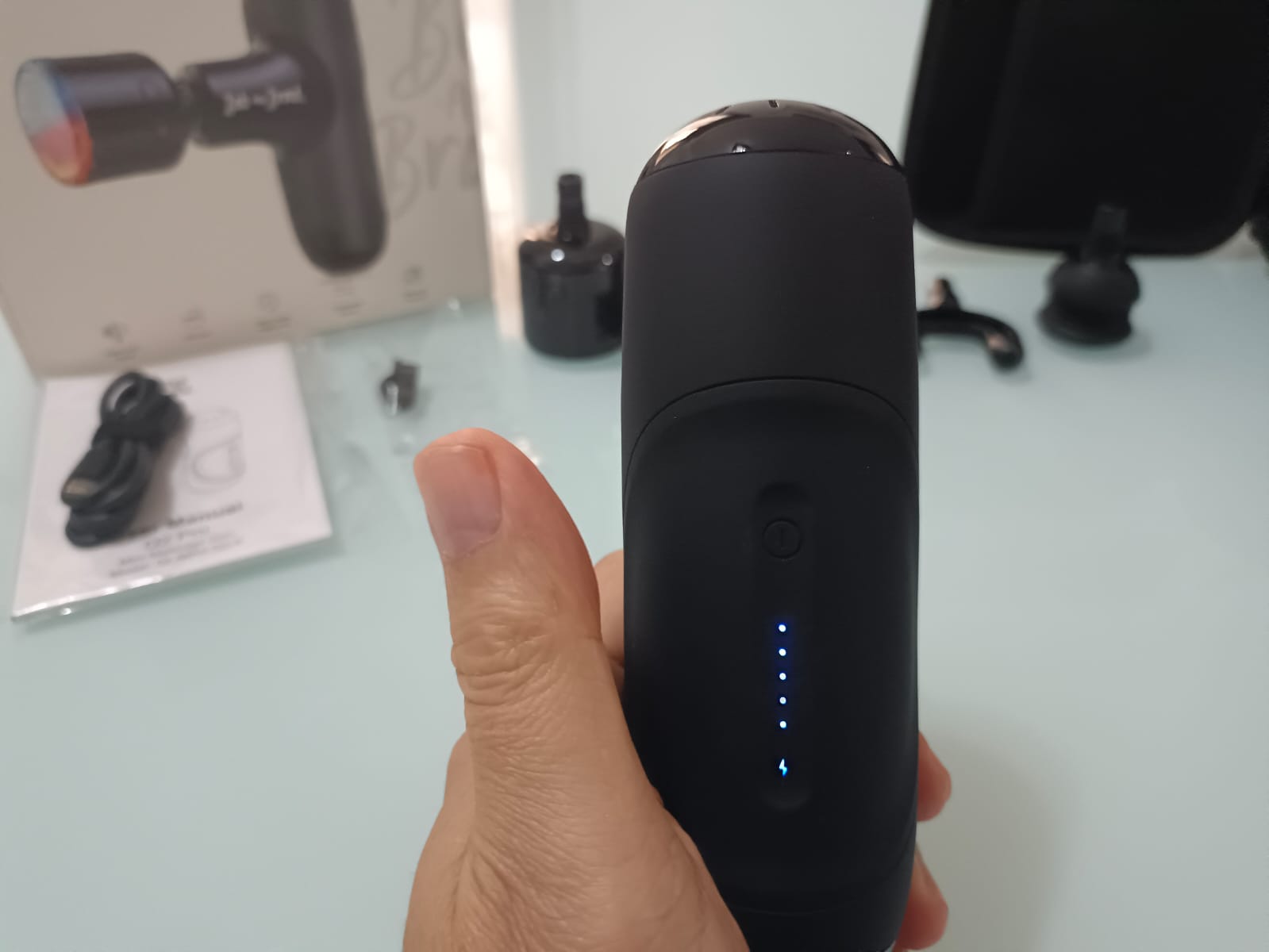 Recensione Mini Pistola Massaggiante Bob and Brad Q2 Pro: Sollievo muscolare portatile con terapia del calore